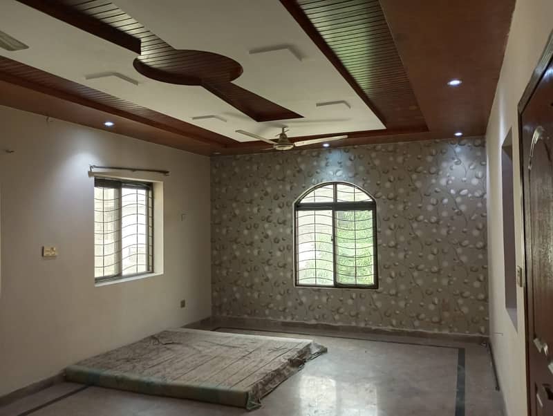 8 Marla Corner Single Story House Available For Sale In Johar Town Near LDA Office 8