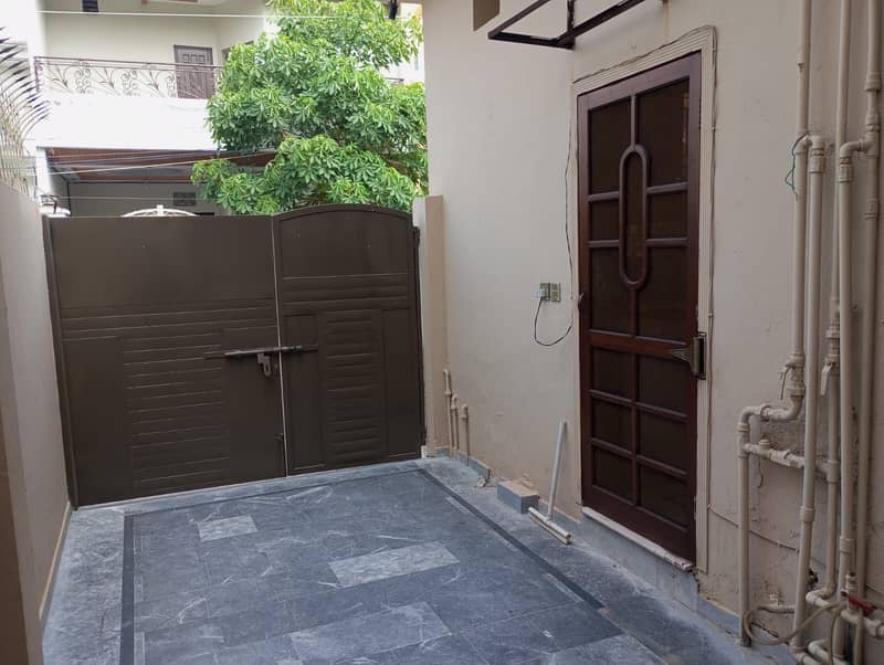 8 Marla Corner Single Story House Available For Sale In Johar Town Near LDA Office 11