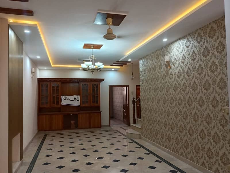 8 Marla Corner Single Story House Available For Sale In Johar Town Near LDA Office 22