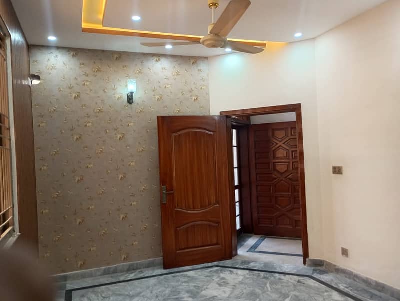 8 Marla Corner Single Story House Available For Sale In Johar Town Near LDA Office 27