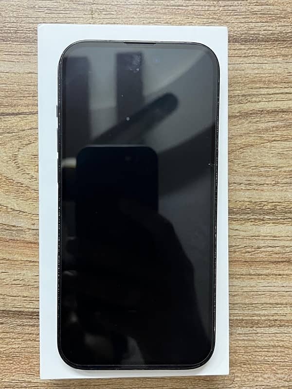 Iphone 14 pro 256 GB with Box Black dual sim PTA Approved 1