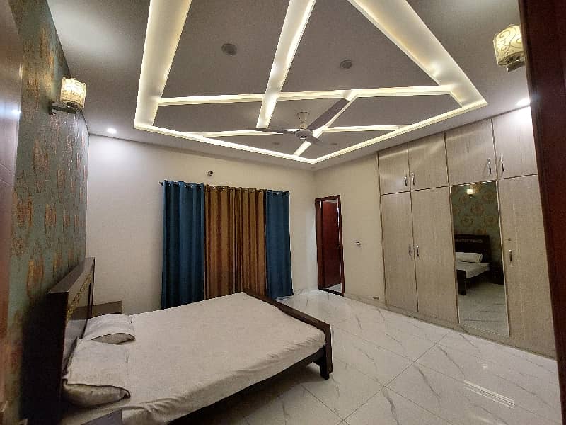 10 Marla Brand New Facing Park 50ft Road House For Sale Johar Town 6