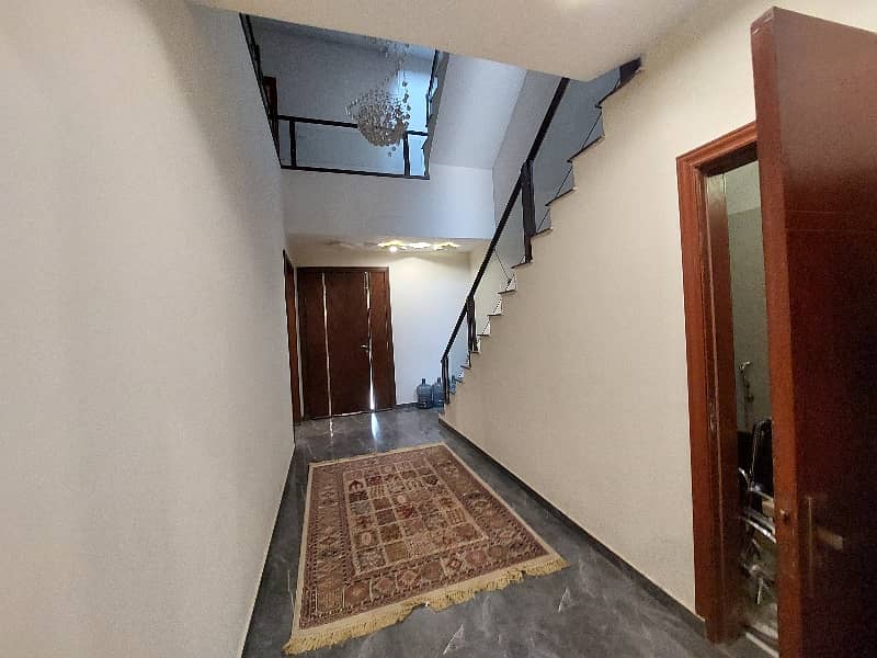 10 Marla Brand New Facing Park 50ft Road House For Sale Johar Town 12