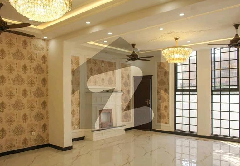 Brand New 11 Marla Corner House With 80ft Road Access & Sui Gas In Johar Town Phase 1 - Must See! 2