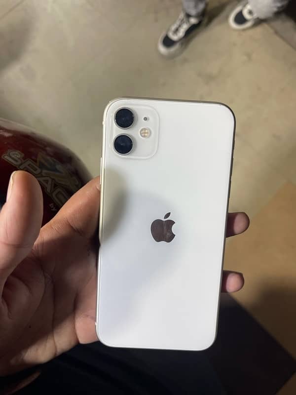 iPhone 11 128gb pta approved 1