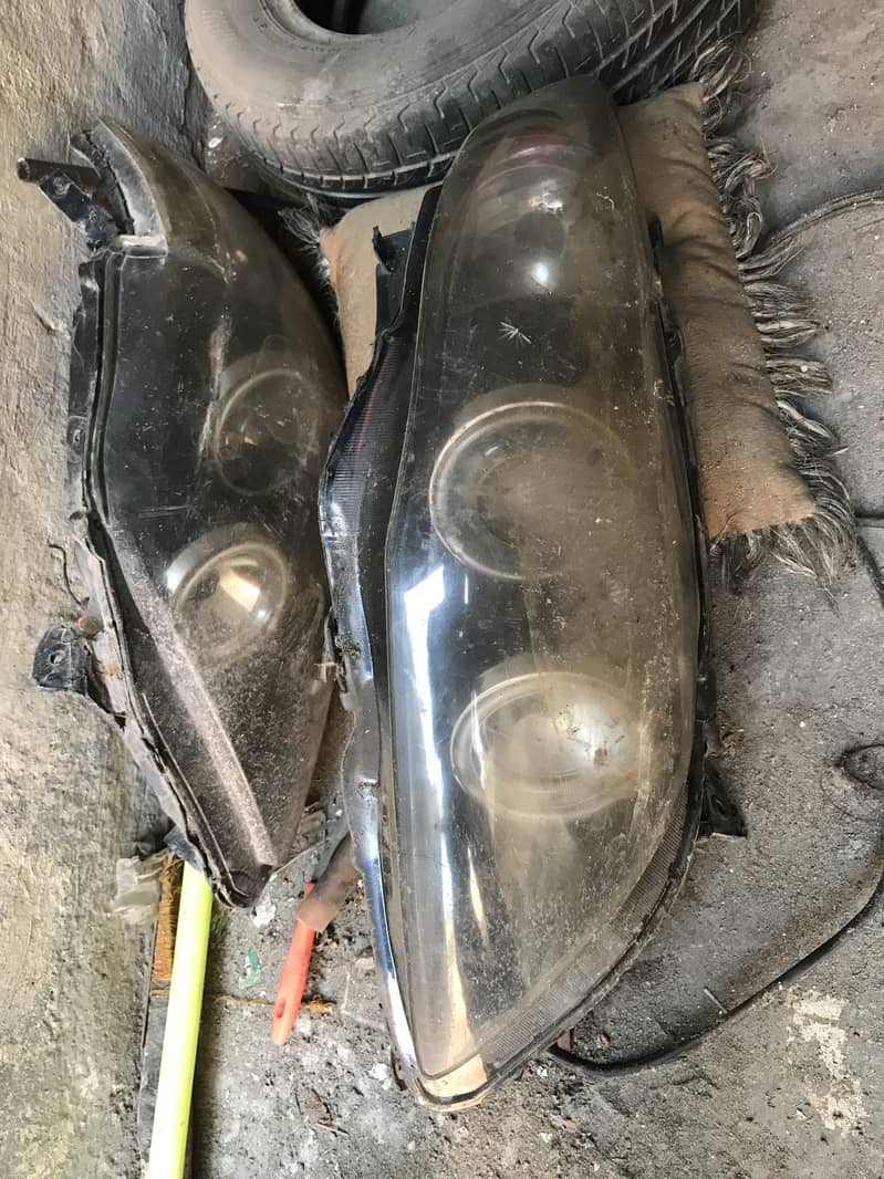 Toyota corolla headlights 2008-2011 model 0