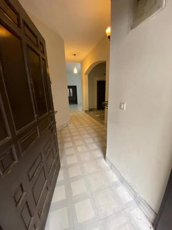 defence raya 12 Marla Beautiful Upper Portion For Rent In Johar Town 5