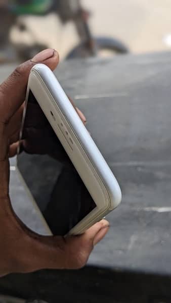 iphone 8plus Pta approved waterpack 4