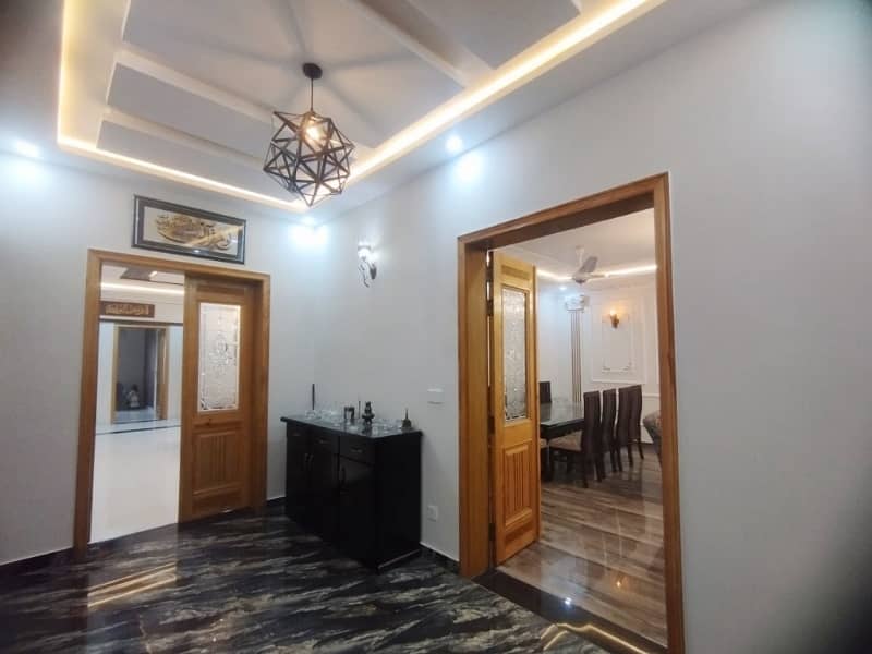 Spacious House Is Available In LDA Avenue For sale 25