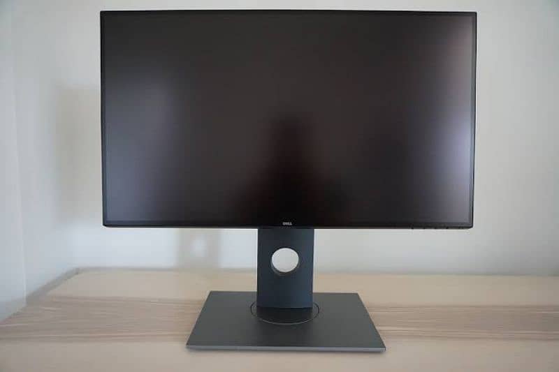 Dell 2k ultra sharp Monitor HDR U2518D 0