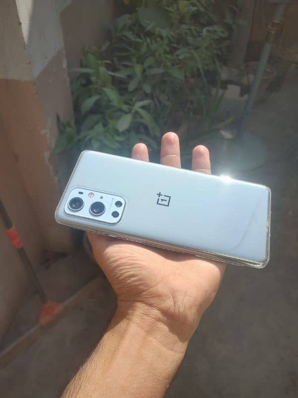 OnePlus 9 pro 5g 10by10 dual sime 12.256 2