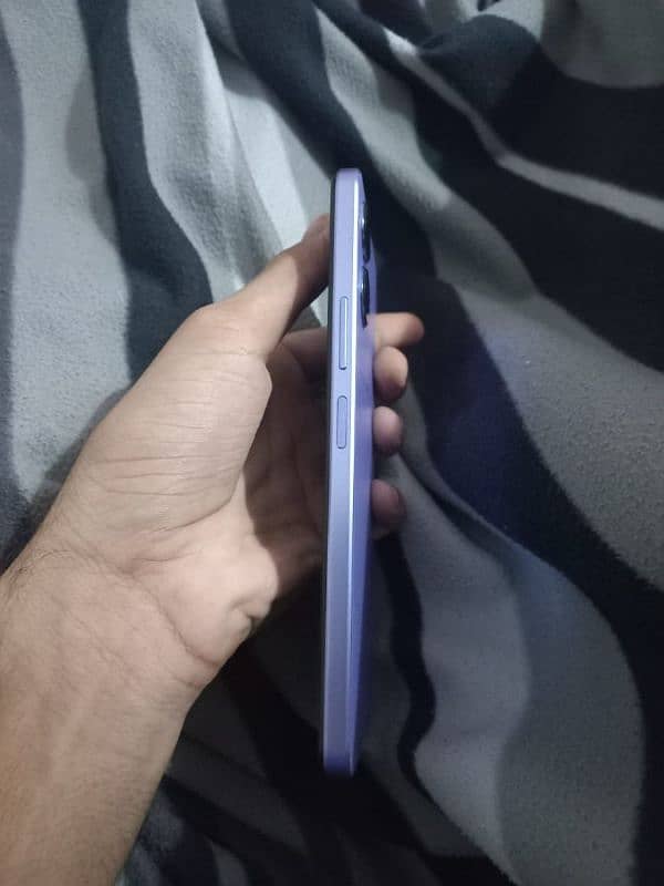 vivo y17s 6