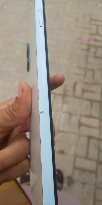 tecno comon 19 neo 6/128 urgent sale 4