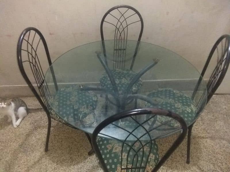 4 seater dining table 1