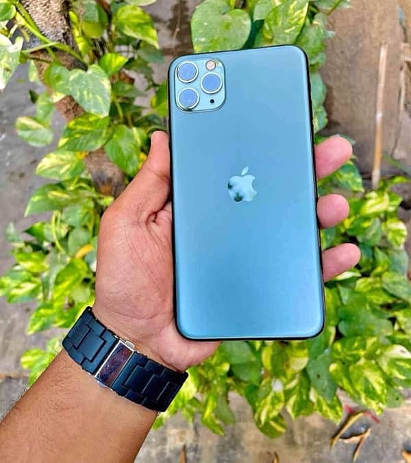 iPhone 11 Pro Max PTA Approved 0