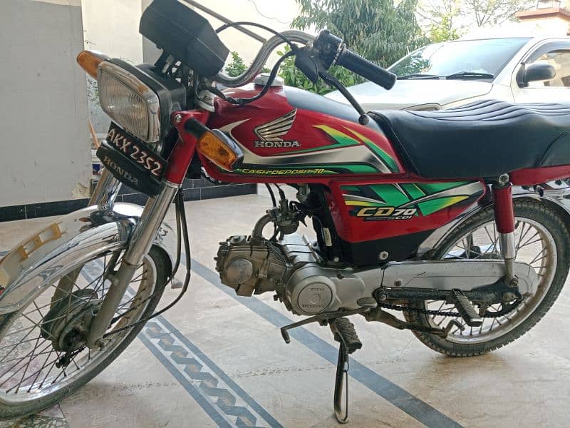 Honda 70.2022 model . punjab number 3