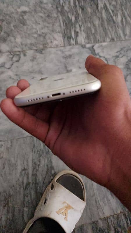 iphone 11 non PTA 128gb 1