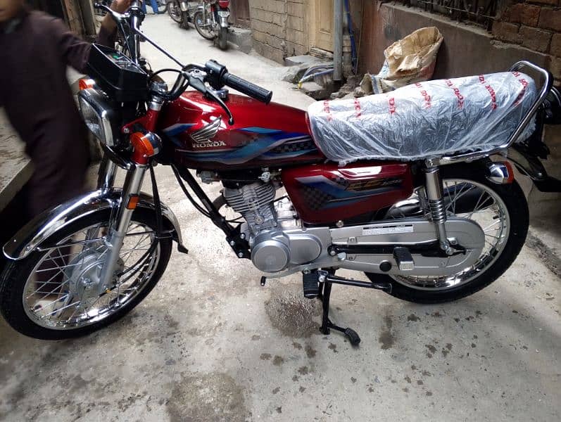 Honda CG 125 model 24 Applied for brand new condition 03219290089 3