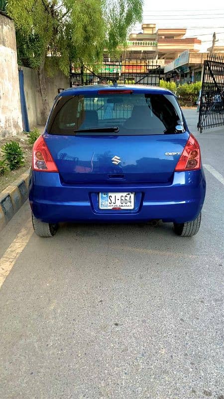 Suzuki Swift 2010 1