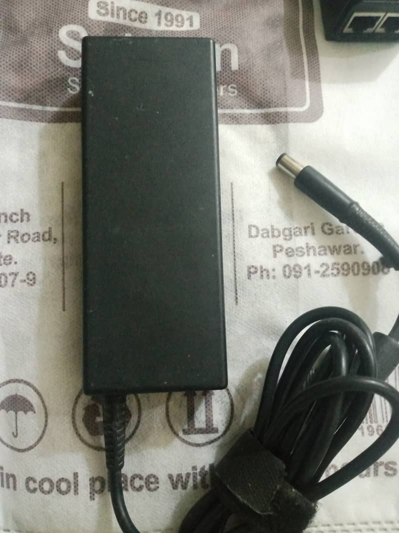 HP Original Charger 90w 1