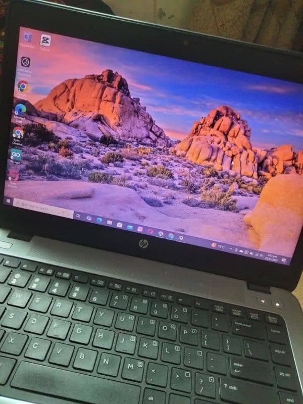 Corei5 4th gen, 4gb ram, 256 ssd 3