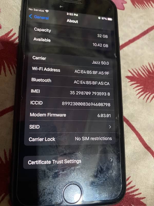 iphone 7 32 gb storage  cnd model factory unlock e sim available 5