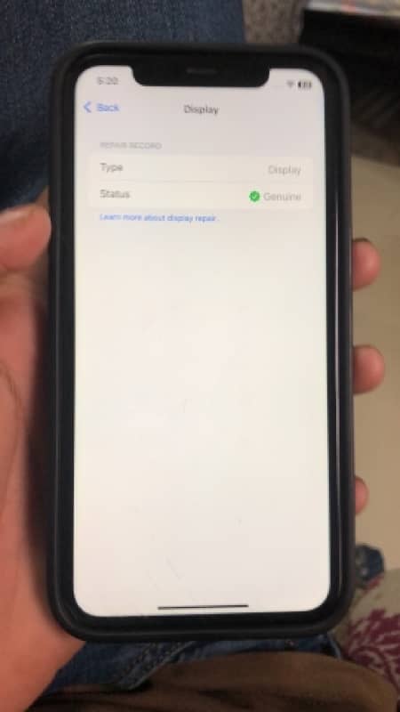 iPhone 11 all ok Jv 64gb major scratches on side of screen 0