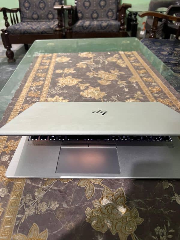 HP,Elite book,core i5, generation 8 brand new 4