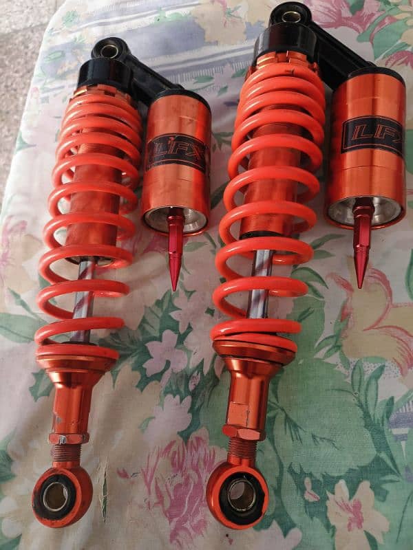 universal shocks pair 1