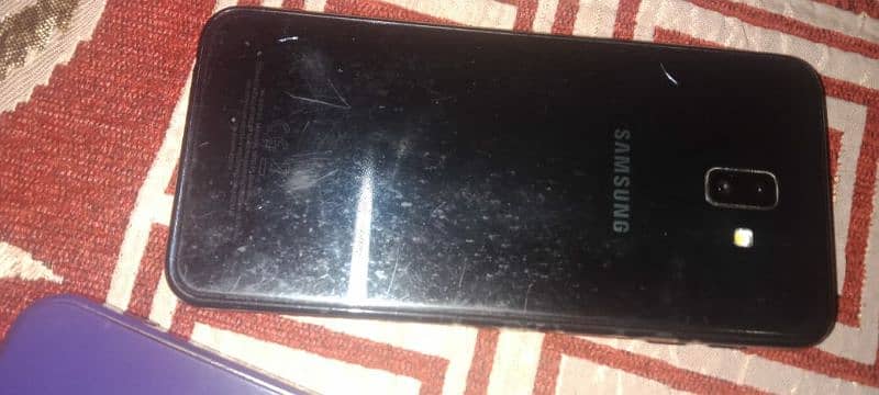 Samsung Glaxy J6 4