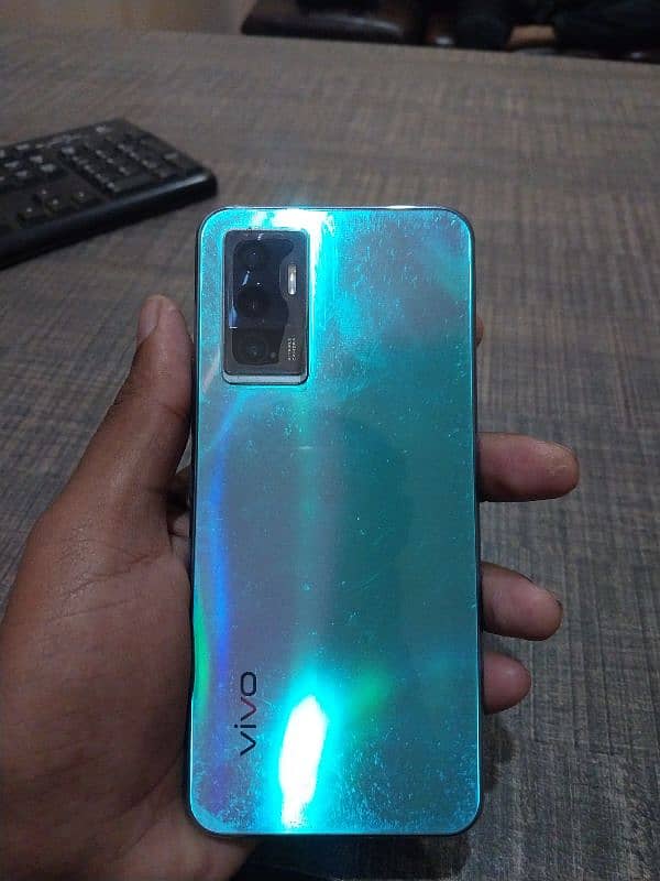 Vivo 23e 8/128 gb with all accessories 0