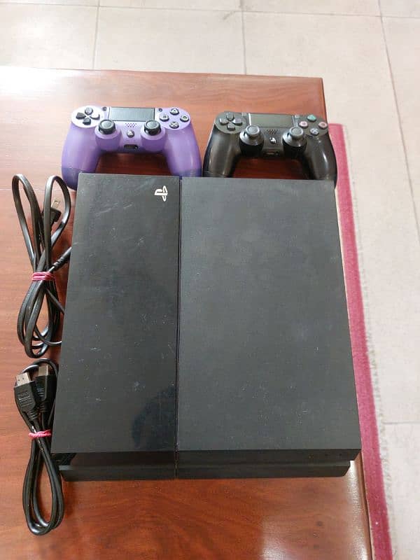 PS4 Original (Fat) 500-GB 1