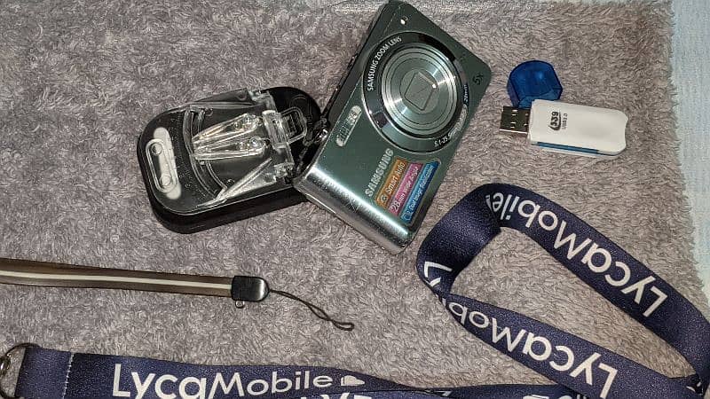 Samsung company digital camera 1