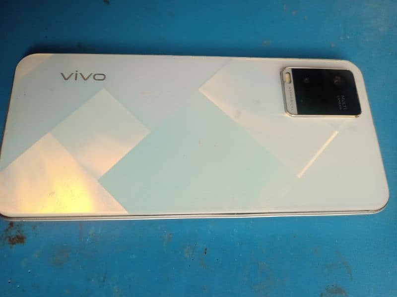 vivo y21 1