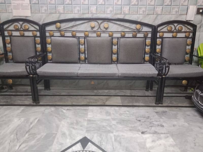 Sofa set for sell 0