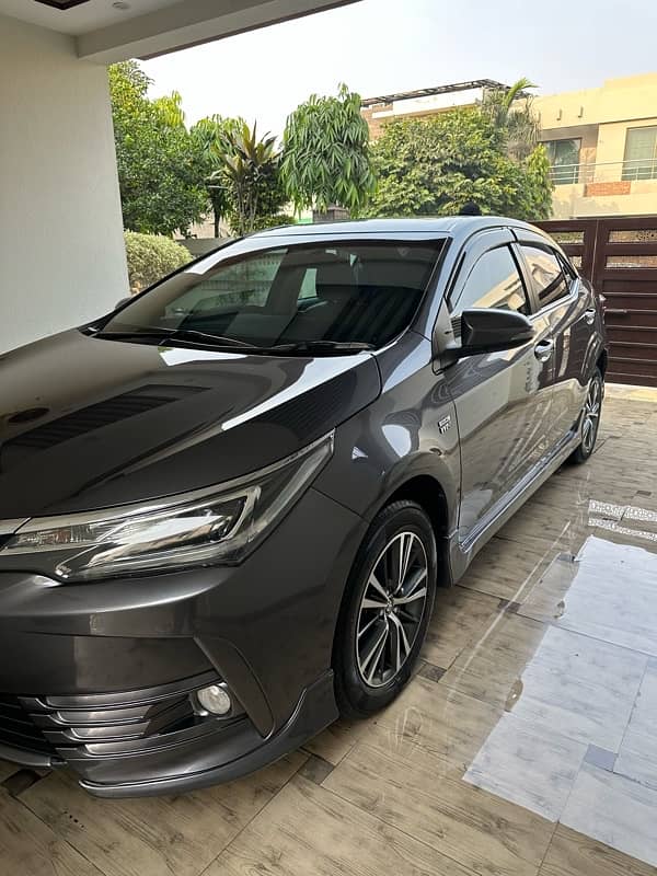 Toyota Altis Grande 2020 1