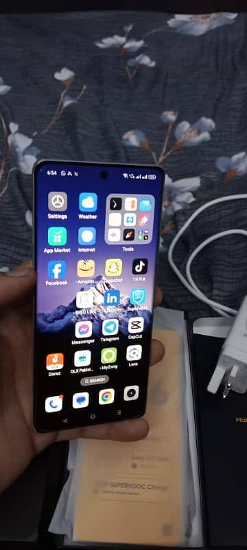 Realme Gt6 16/512 Pakistani version 0