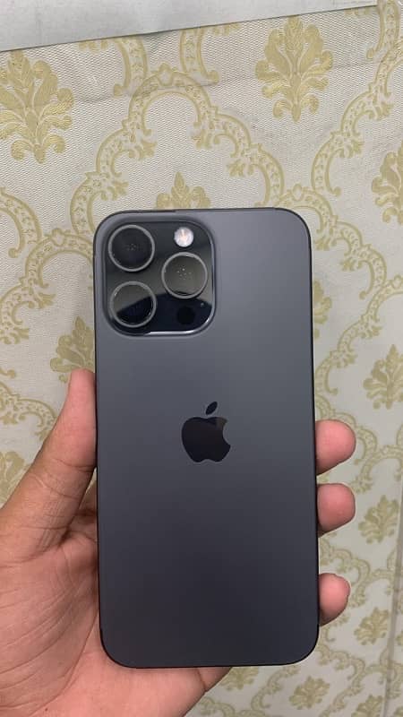 iPhone 15 pro max 256GB 0