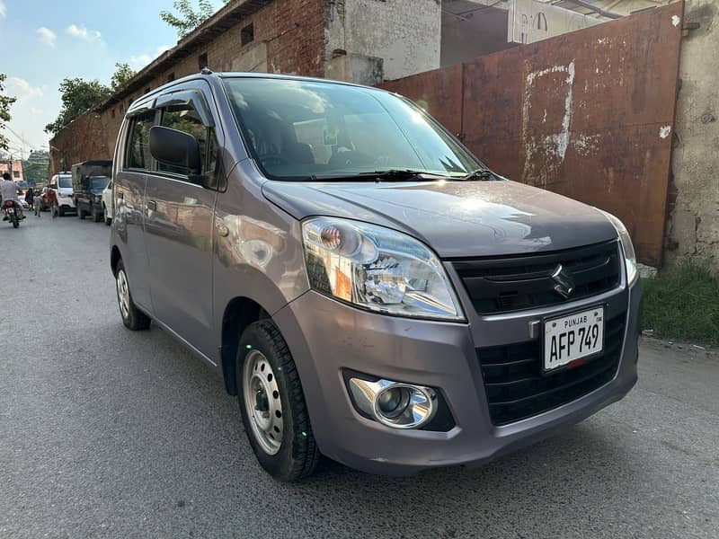 Suzuki Wagon R 2021 1