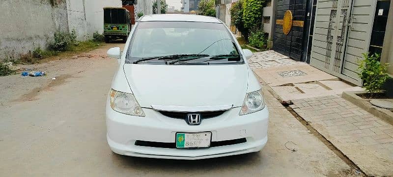 Honda City IDSI 2005 Home Use car  Argent sale 4