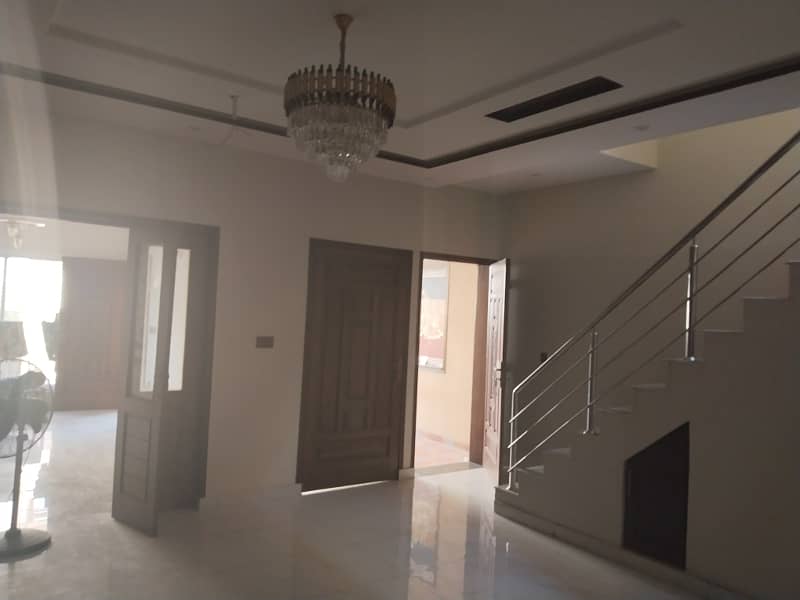 Pia Housing Society Lhr Near Wapda Round About 10 Marla House For Sale 13