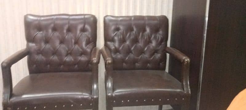 2 chairs room and office look good condition all is ok now sale 15000 1