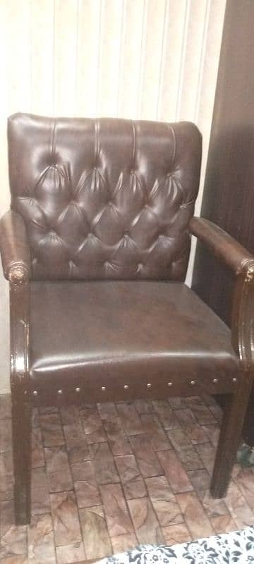 2 chairs room and office look good condition all is ok now sale 15000 2