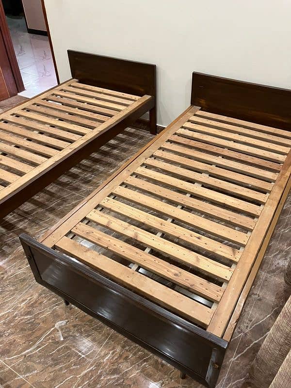 Single beds for sale 2