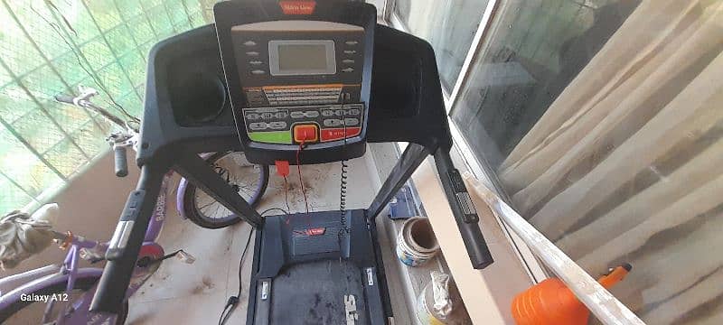 treadmill for great price 4