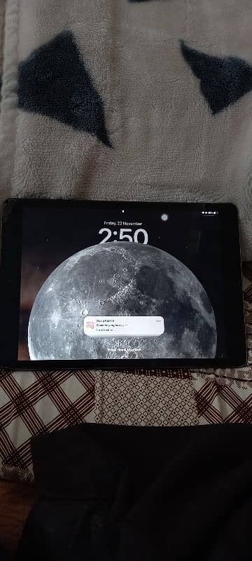 ipad 8th generation 128gb 10/9 condition 3