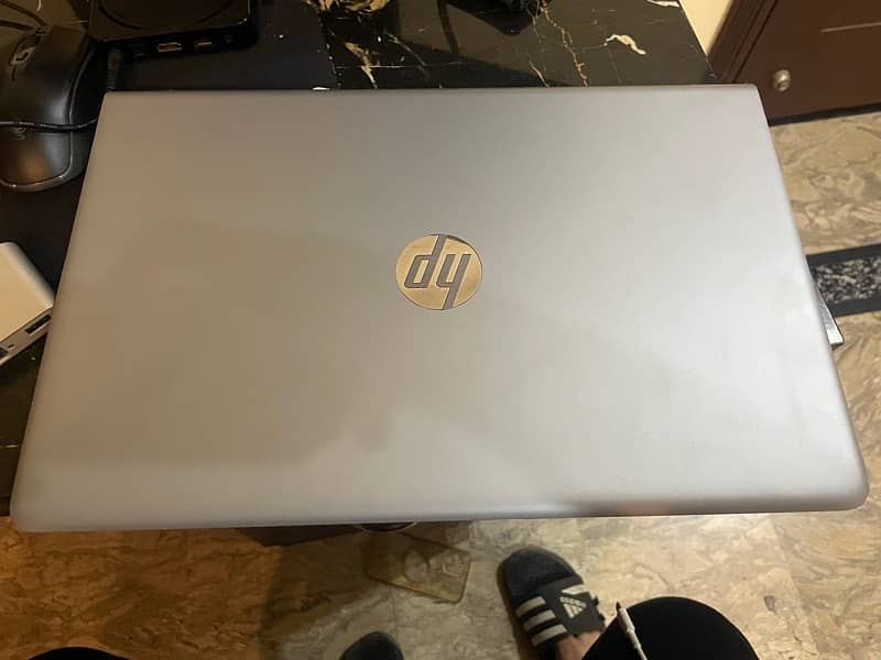 Hp Core i7 7th Generation, 8 Gb Ram 256 ssd 0