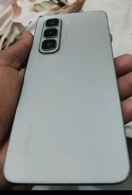 infinix hot 50 pro 8+8  /128 0