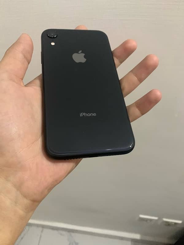 iPhone Xr Non PTA 2 months sim time 0