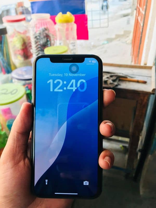 iPhone 11 pro 5